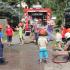 15 Jahre THEPRA Kindertagesstätte „Zu den 3 Eschen“ mit Zirkusvorstellung und Abkühlung durch die Freiwillige Feuerwehr gefeiert